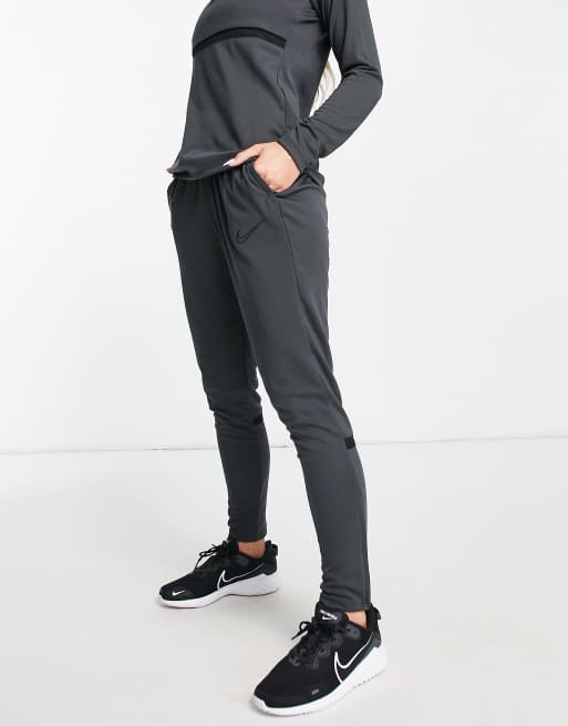 Nike dry drill hot sale joggers