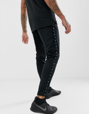 nike football dry academy joggers in black