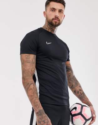 nike t shirt nero