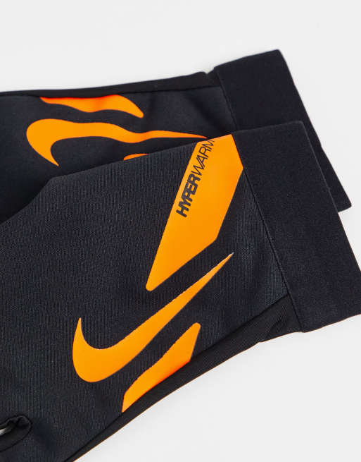 Nike store orange gloves