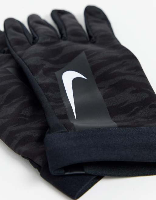 Nike camo football clearance gloves