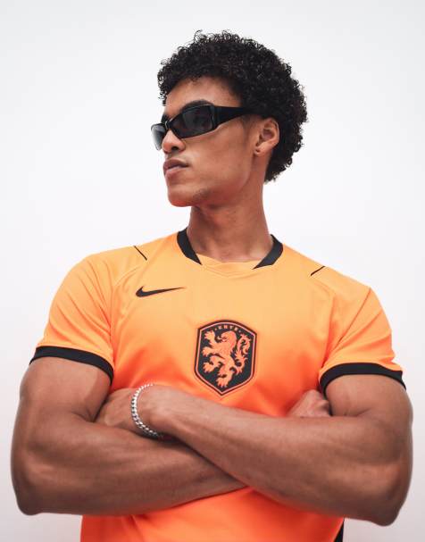 Nike Football Netherlands World Cup 26 home jersey in orange - view 1