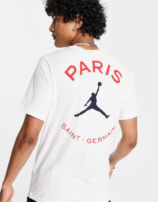 Nike Football Paris Saint-Germain logo t-shirt in white