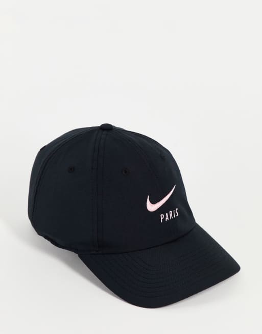 Nike Football - Paris Saint-Germain - Sort kasket med Swoosh