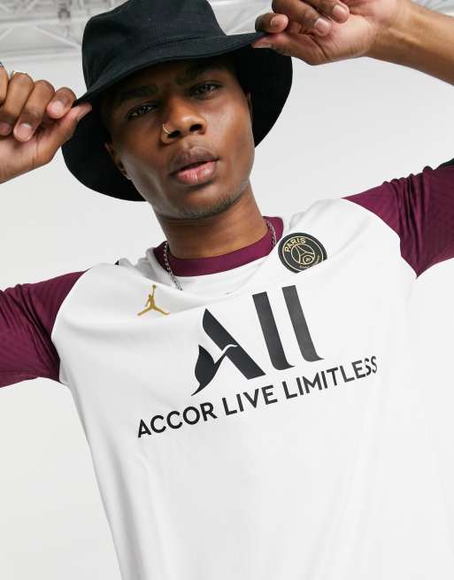 etiket Inpakken te veel Nike - Football - Paris Saint-Germain x Jordan - Strike-trui in wit | ASOS