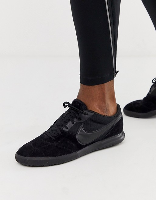 Nike Football sala indoor trainers in black