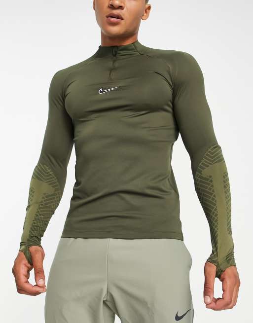 Nike Football – Strike Dri-FIT – Langärmliges Oberteil in Khaki mit kurzem Reißverschluss Elastan