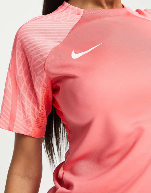 Nike Football Strike dri fit in pink | ASOS