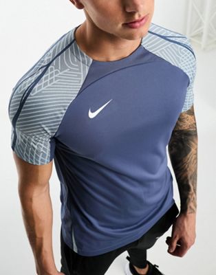 Nike Football Strike Dri-Fit T-shirt in blue