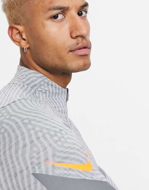 Nike Football strike drill top in grey