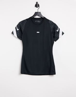 nike football strike t shirt