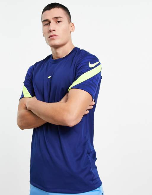 Nike Football – Strike – Granatowe T-shirt z kontrastowymi elementami