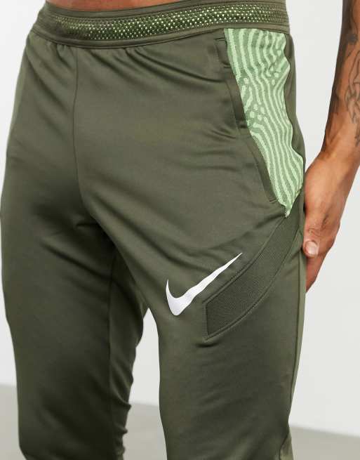 Jogging nike best sale de foot