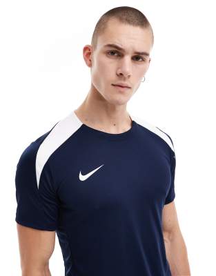Nike Football Nike Football Strike t-shirt in navy