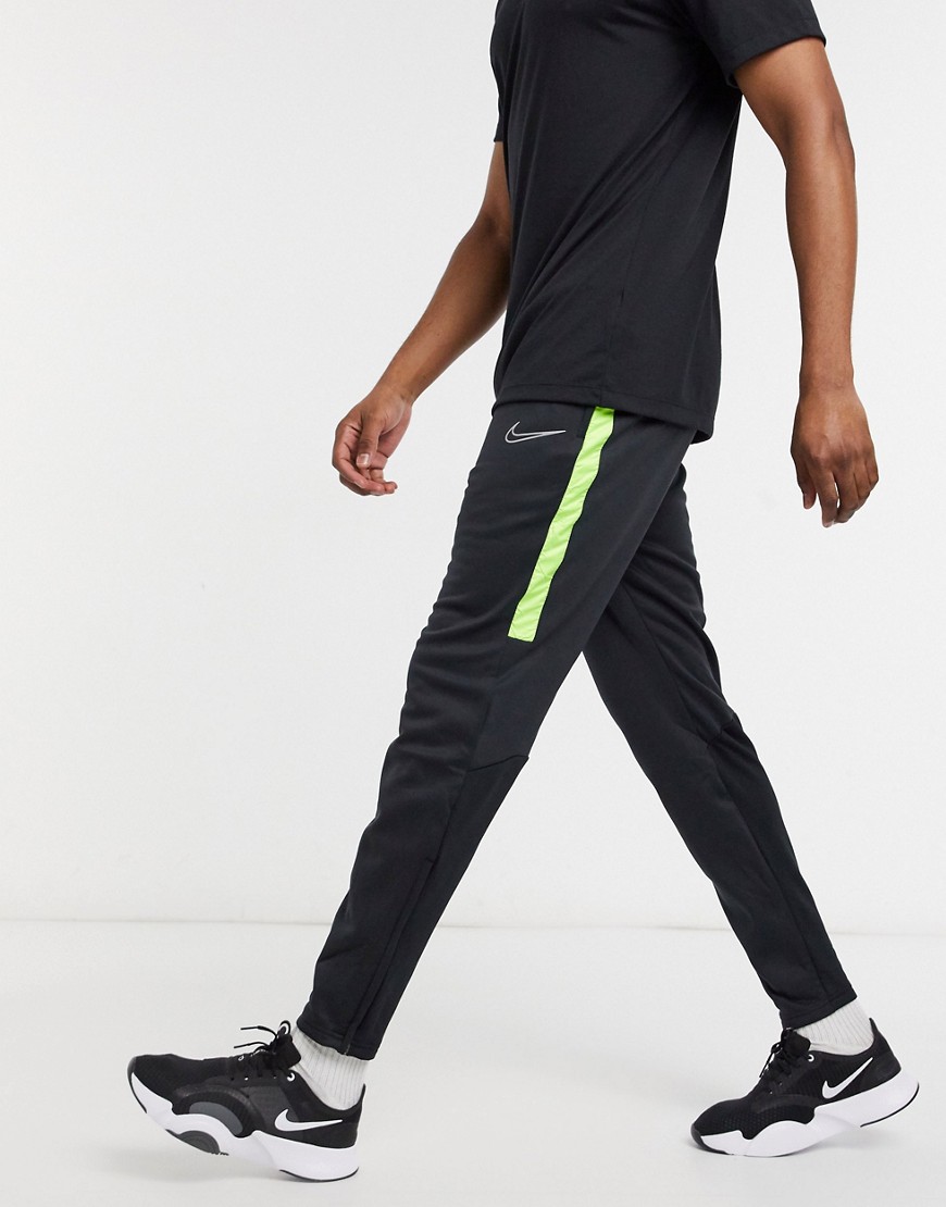 Nike Football therma academy joggers in black