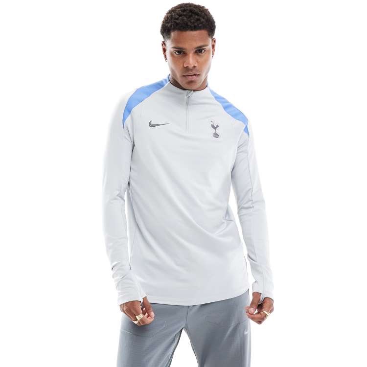 205617077-1-grey?$n_750w$&wid=