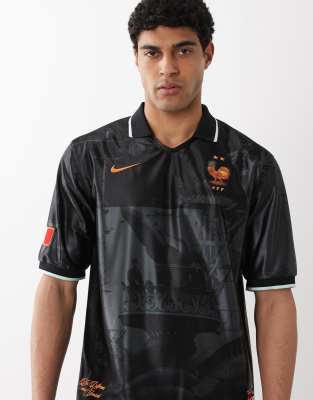 NIKE エナジー フランス ワールドカップ サッカー ブラック Lサイズ Nike France World Cup Energy short sleeve top in black | ASOS
