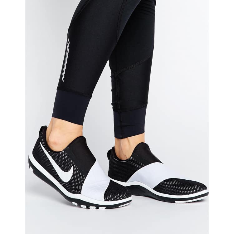 Free connect clearance women's training shoe