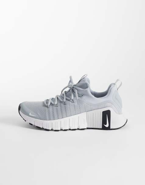 Nike Free Metcon 6 sneakers in gray - view 1