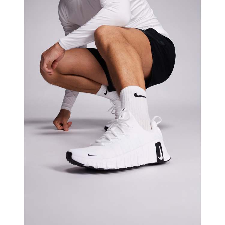 Nike Free Metcon 6 sneakers in white | ASOS