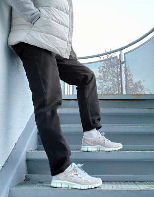 free run 2 pure platinum