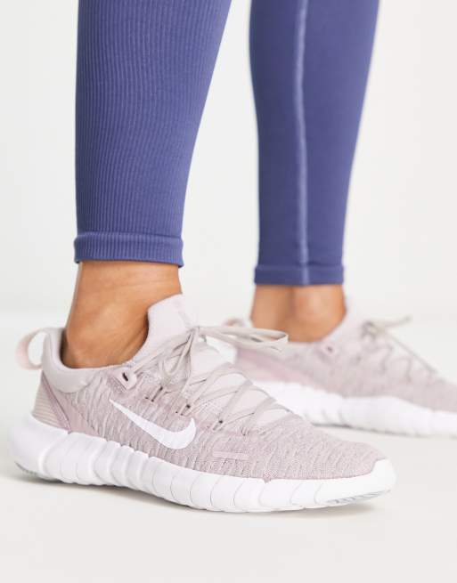 Nike Free Run in and white |