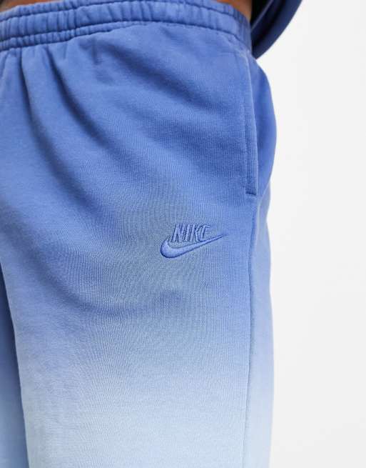 Ombre sale nike shorts