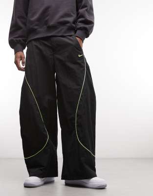 Nike F.r.o.g Wide Pants In Black