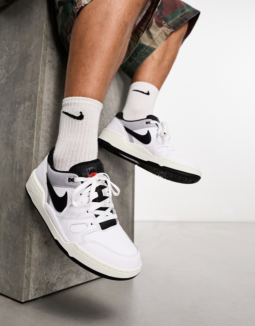 Nike Full Force Low trainers in black and white