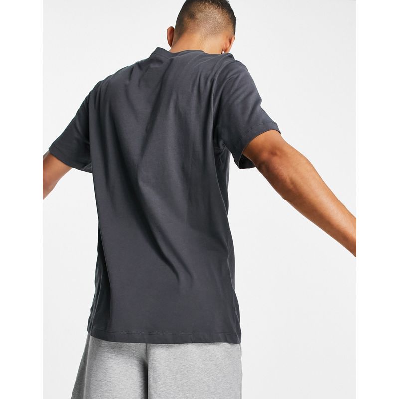67o4W Top Nike - Futura Icon - T-shirt nera