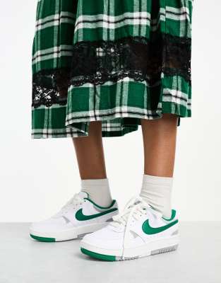 【NIKE】 Gamma Force White Malachite Green Nike Gamma Force sneakers in white and malachite green | ASOS
