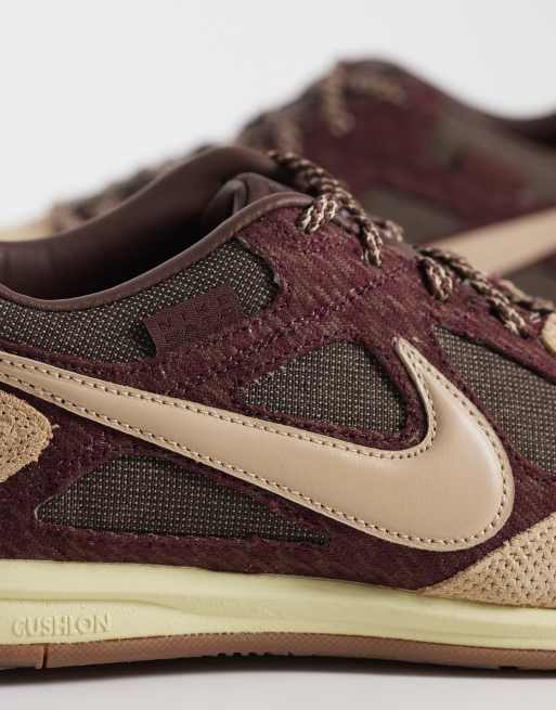 Nike Gato sneakers in brown , 3 of 5