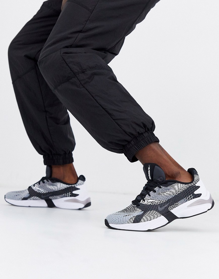 Nike Ghoswift - Sneakers in zwart/wit BQ5108-101