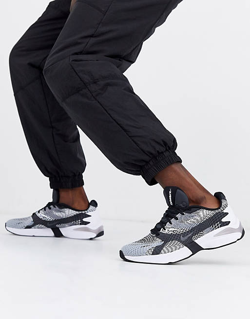 Estar confundido difícil profundo Nike Ghoswift trainers in black/white BQ5108-101 | ASOS