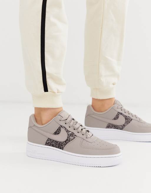 Nike air force 1 glitter grey on sale