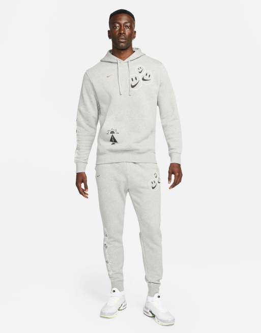 Nike Go The Extra Smile Pack graphic cuffed fleece sweatpants in gray ...