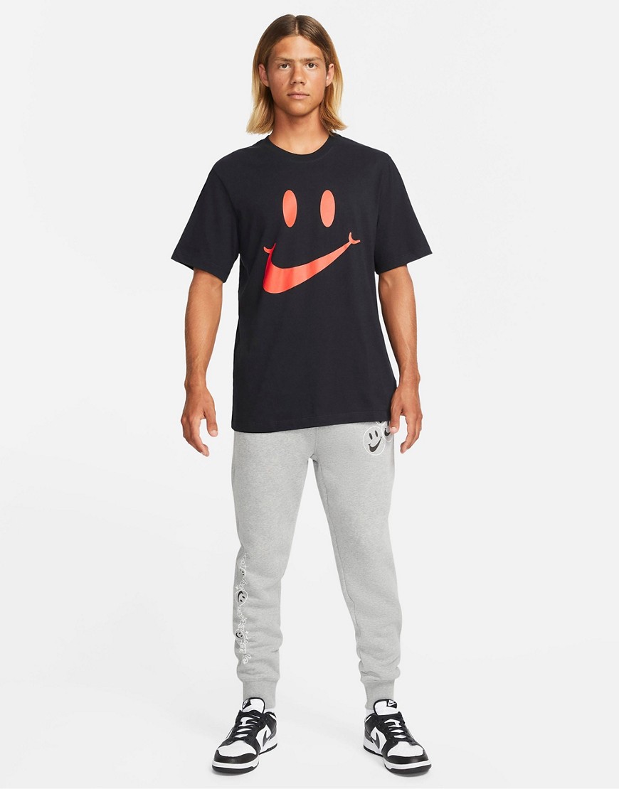 Nike Go The Extra Smile Pack graphic T-shirt in black