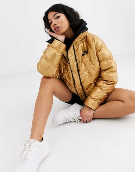 moeilijk agitatie brand Nike gold high neck padded jacket | ASOS