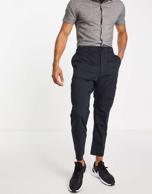 Nike tapered outlet golf trousers