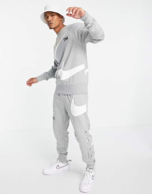 Nike – Grå mjukisbyxor i fleece med Swoosh-logga 