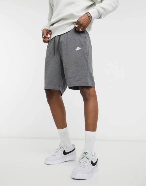 Nike – Grå shorts i jersey