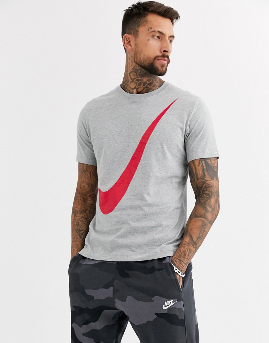 Nike – Grå t-shirt med Swoosh-logga