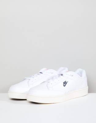 aa2190 nike