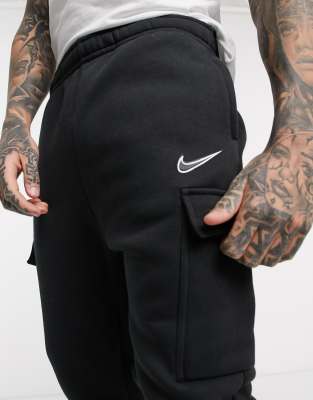 nike lightweight utility cargo joggers in black