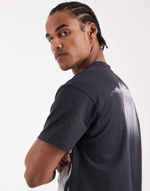 Nike graphic t-shirt in black , 3 of 5