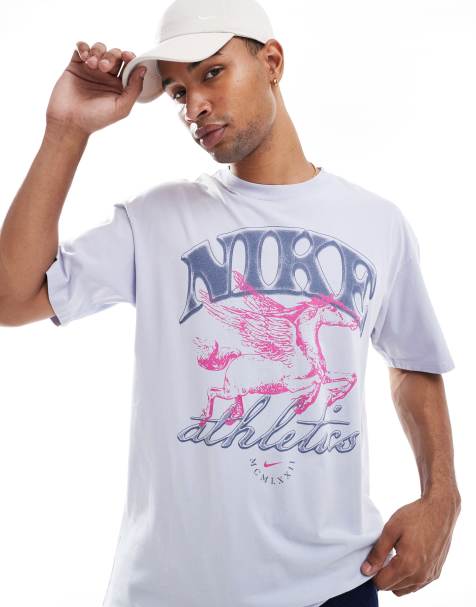 Nike graphic t-shirt in lilac - view 1