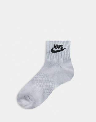 nike futura socks