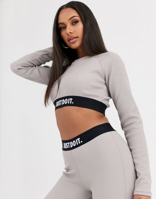 nike black ribbed just do it long sleeve crop top