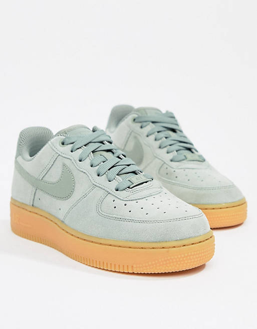 Sustancial Nutrición Refrescante Nike Green Air Force 1 Trainers With Gum Sole | ASOS