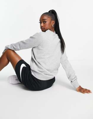 nike crewneck sweatshirt womens